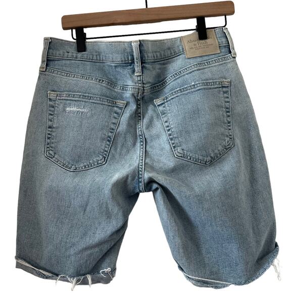 Abercrombie & Fitch Denim Distressed  Jean Shorts Men Size 30 - Picture 2 of 9